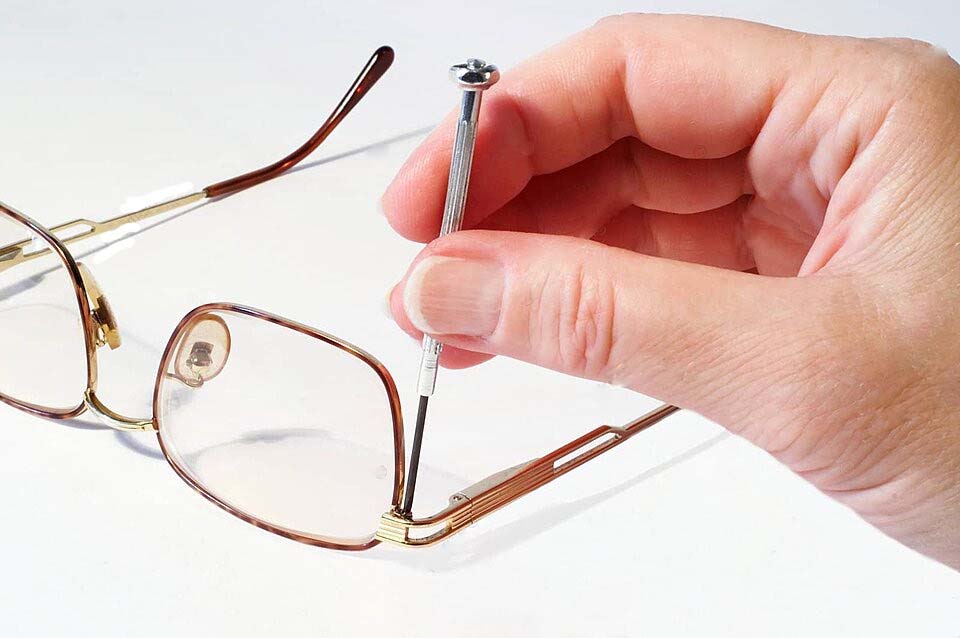 تعمیر عینک