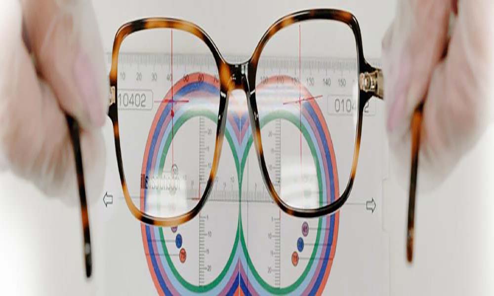 عینک طبی استاندارد