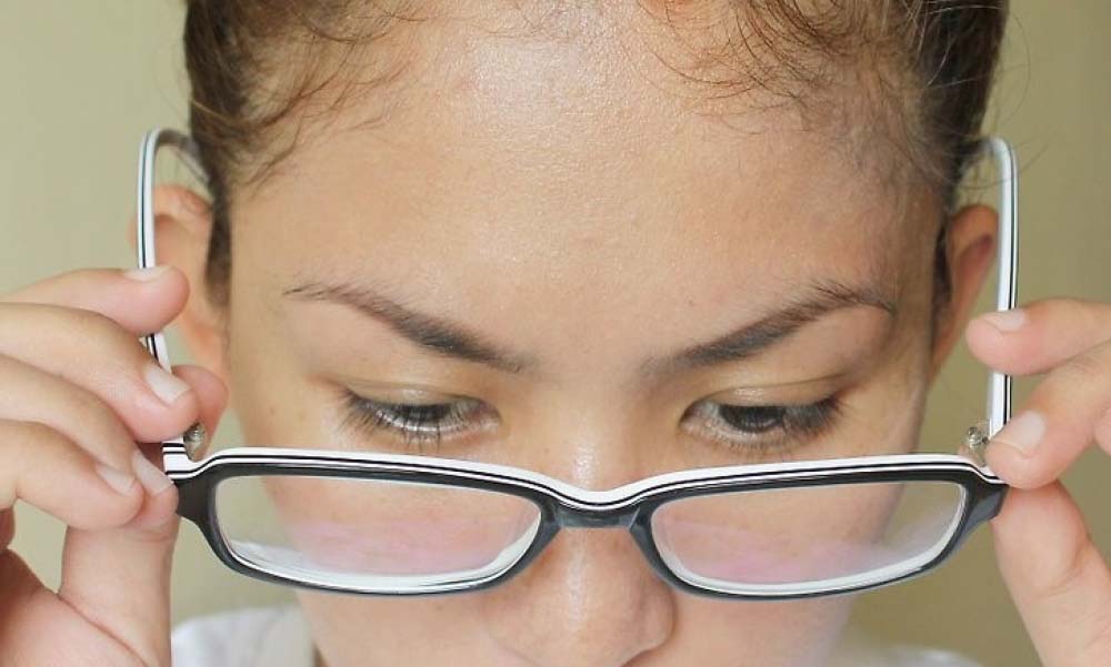 روش درمان گودی زیر چشم